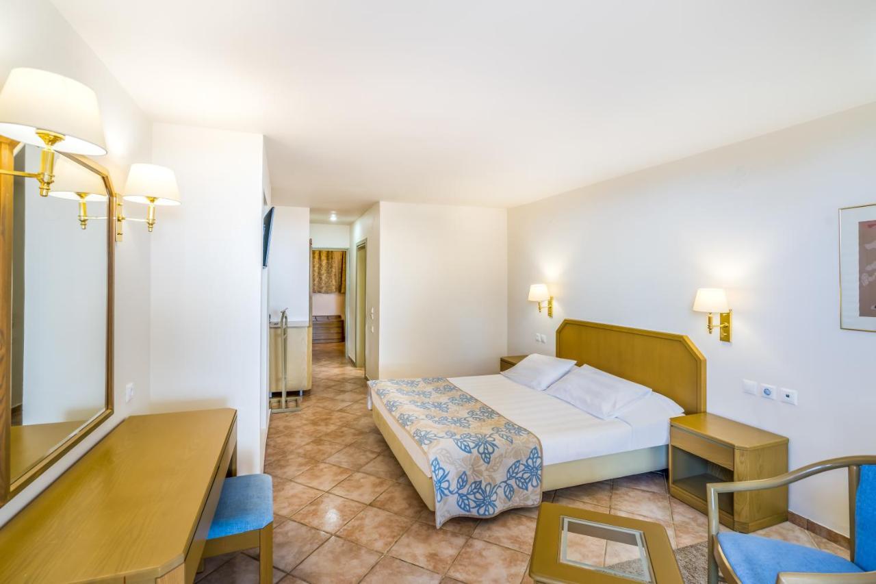 Iberostar Waves Creta Panorama & Mare Hotel Lavris Exterior foto
